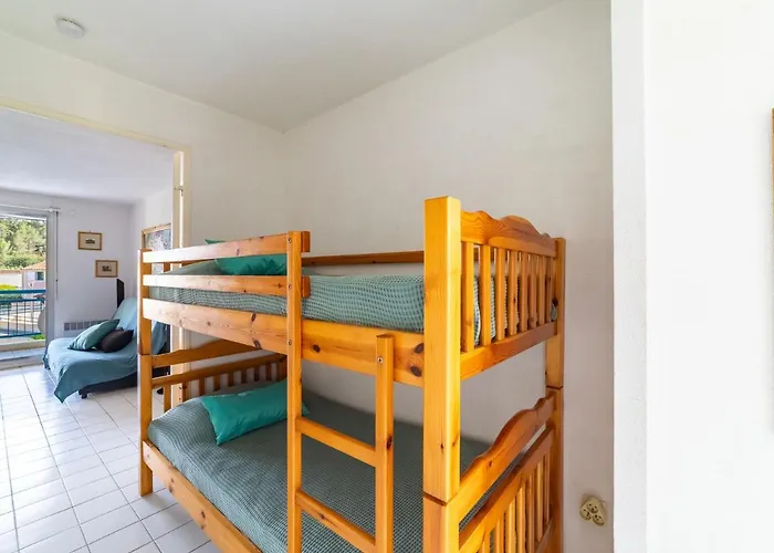 Apartament Le Domaine D'azur-3 By Interhome Le Lavandou