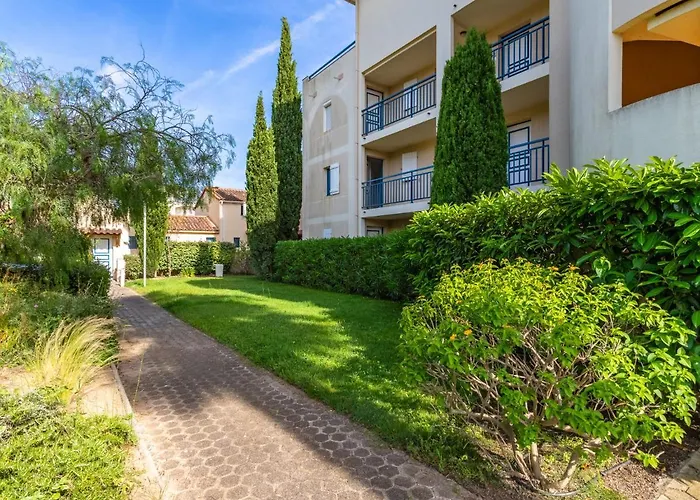 Appartement Le Domaine D'azur-3 By Interhome